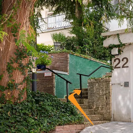 Litzi Apartment- Kostenloser Parkplatz & Privater Eingang * Baden-Baden