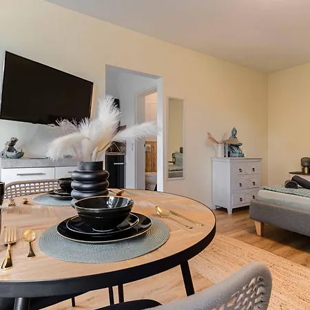 Litzi Apartment- Kostenloser Parkplatz & Privater Eingang Baden-Baden