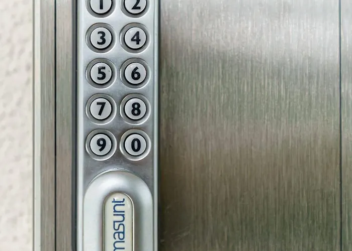 Litzi * بادن بادن